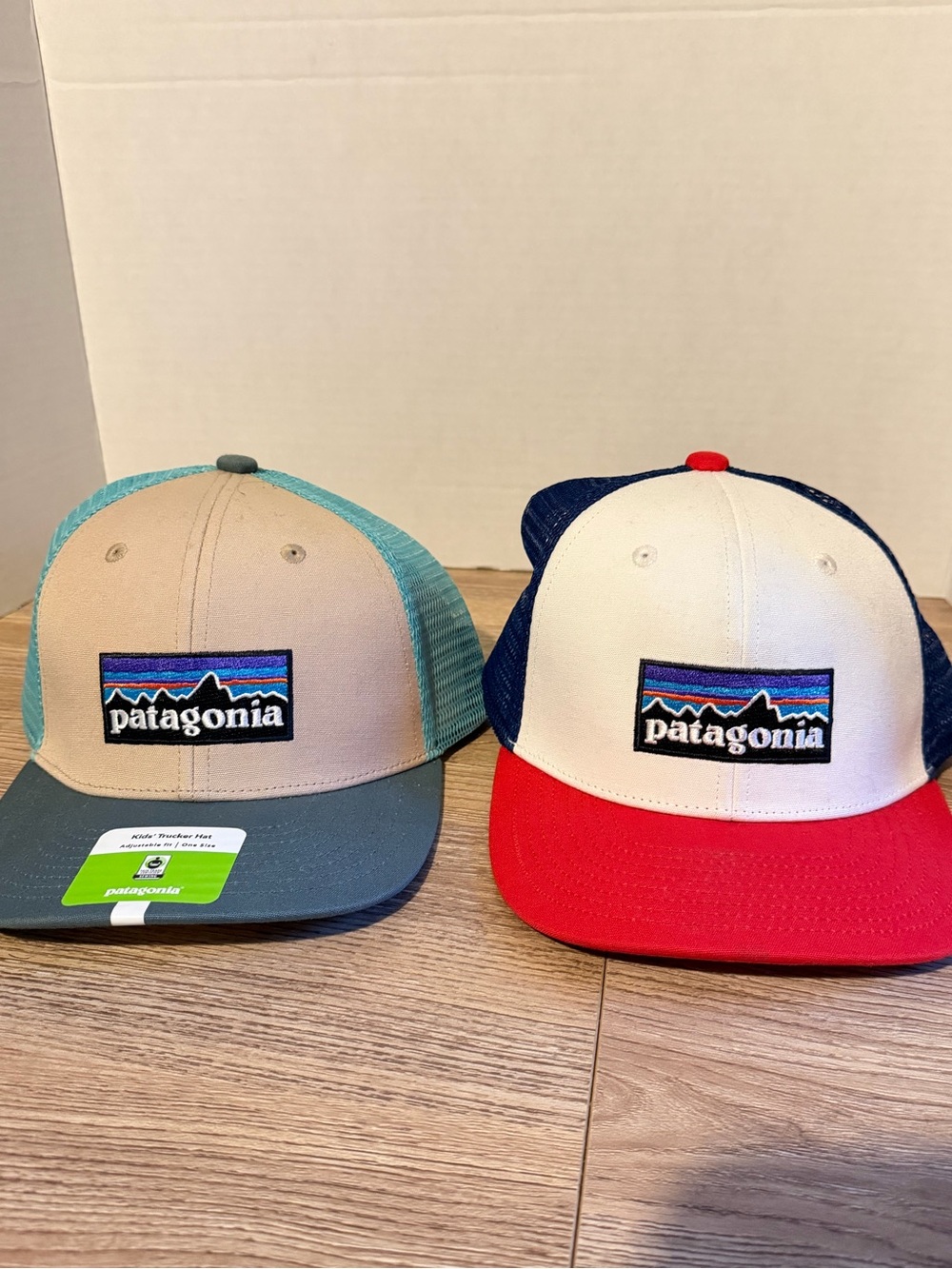 Patagonia Kids Trucker Hats Lot of 2 NWT Teal Beige Red White